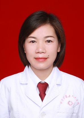 李連富